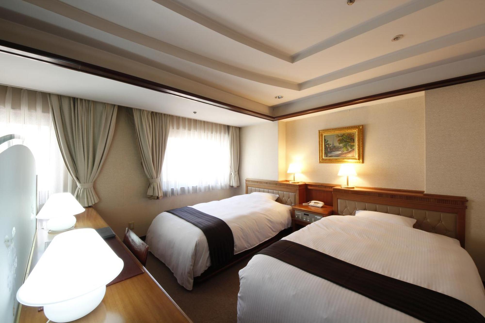 Hotel Hiroshima Garden Palace Luaran gambar
